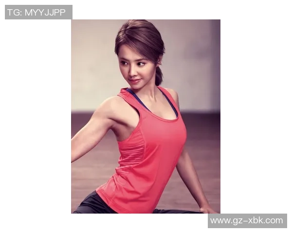 高清足球明星背心图片欣赏展现运动魅力与时尚风采