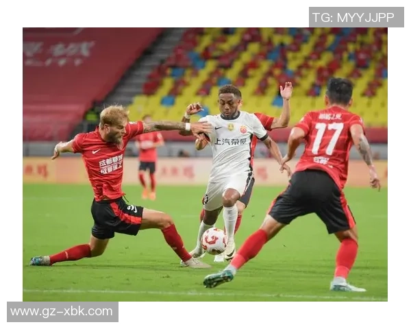 足球巨献:探秘上海足球队的意识 足球巨献:探秘上海足球队的意识