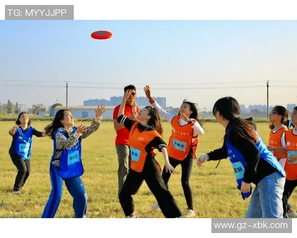 飞盘深度：解密深圳飞盘队的边路渗透